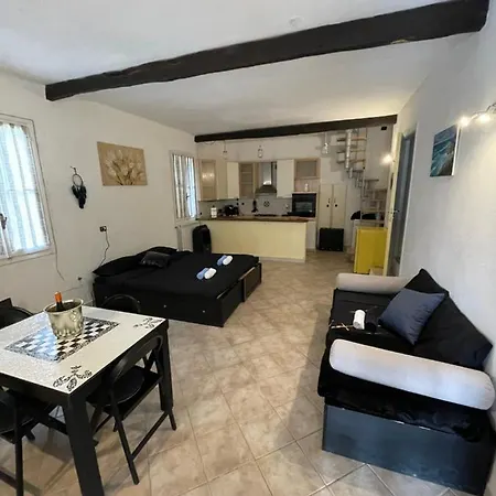 Apartment • Stazione 5 Terre Vernazza