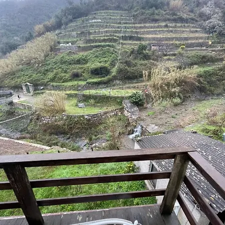 • Stazione 5 Terre Apartment Vernazza